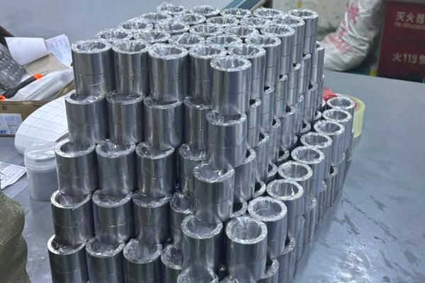 What are the differences between thin-walled bearings and thick-walled bearings? What is a thin-walled bearing?
